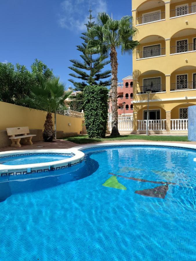 Dehesa de Campoamor  Apartment Fontana Golf Villamartin מראה חיצוני תמונה
